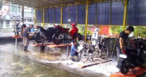 Bisnis Cuci Motor