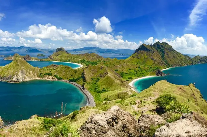 10 Spot Wisata Labuan Bajo yang Wajib Dikunjungi