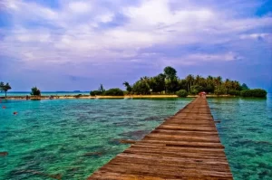 8 Wisata Pulau Seribu Paling Populer