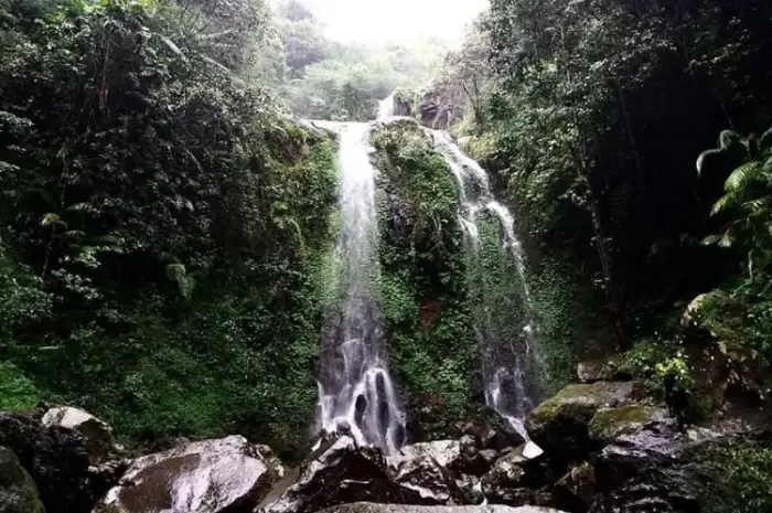 Air Terjun di Ngawi